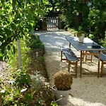 La Tulipe Perigourdine 3* Le Buisson-de-Cadouin
