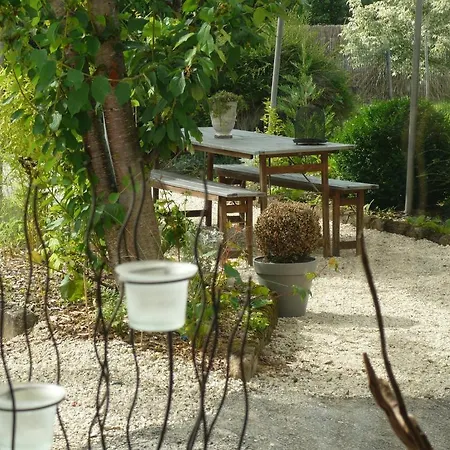 La Tulipe Perigourdine فندق مبيت وإفطار *