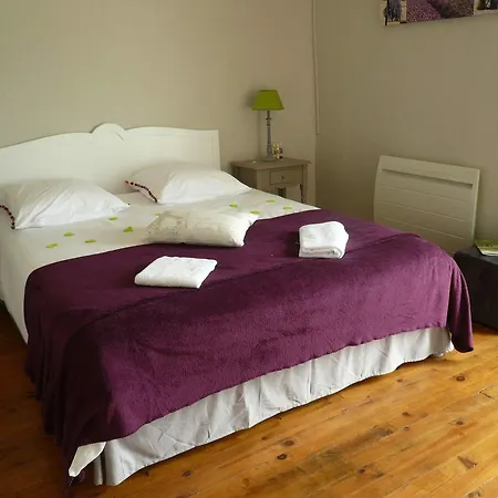 ベッド・アンド・ブレックファスト La Tulipe Perigourdine Le Buisson de Cadouin