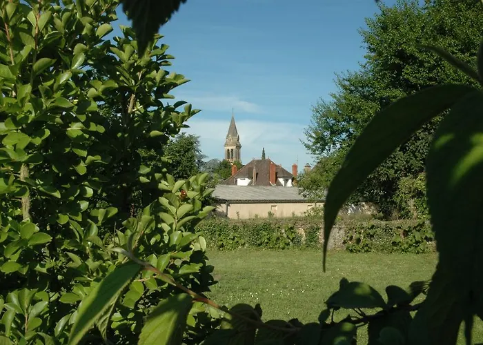 Penzion La Tulipe Perigourdine Le Buisson-de-Cadouin