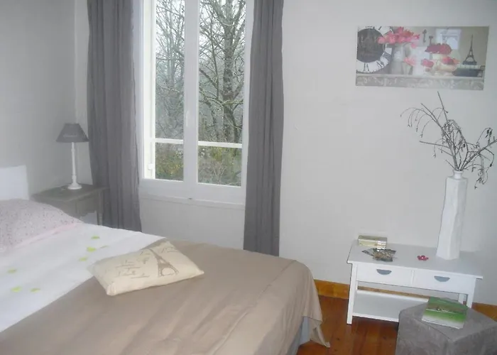 La Tulipe Perigourdine * Le Buisson de Cadouin